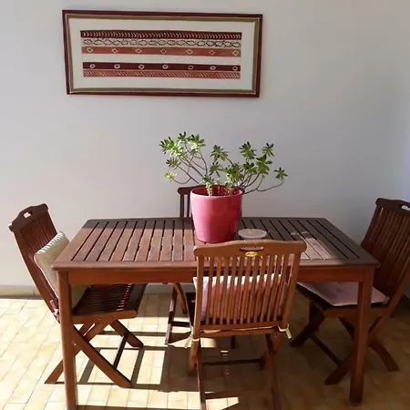 Apartment Dimora Teodora *