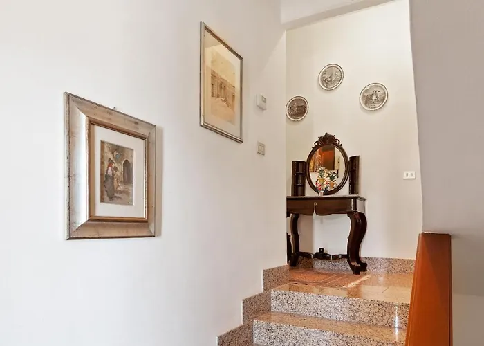 شقة Dimora Teodora *